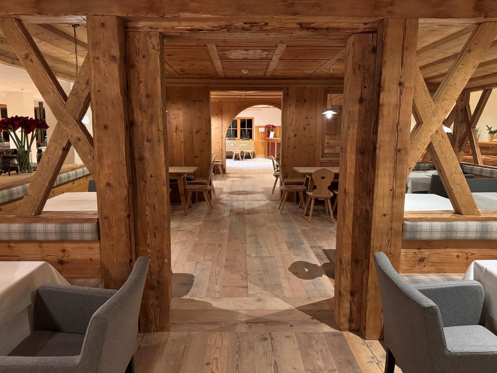 Hotel Gran Fanes Corvara In Badia Exterior photo